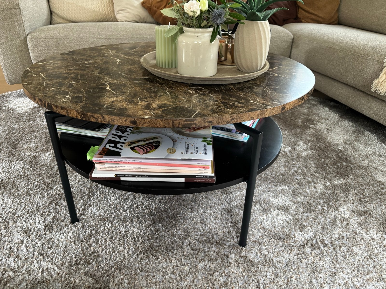 Moos Salontafel met Zwart Stalen Frame. Marmerlook Blad, Ophalen, Gebruikt, Rond, 50 tot 100 cm