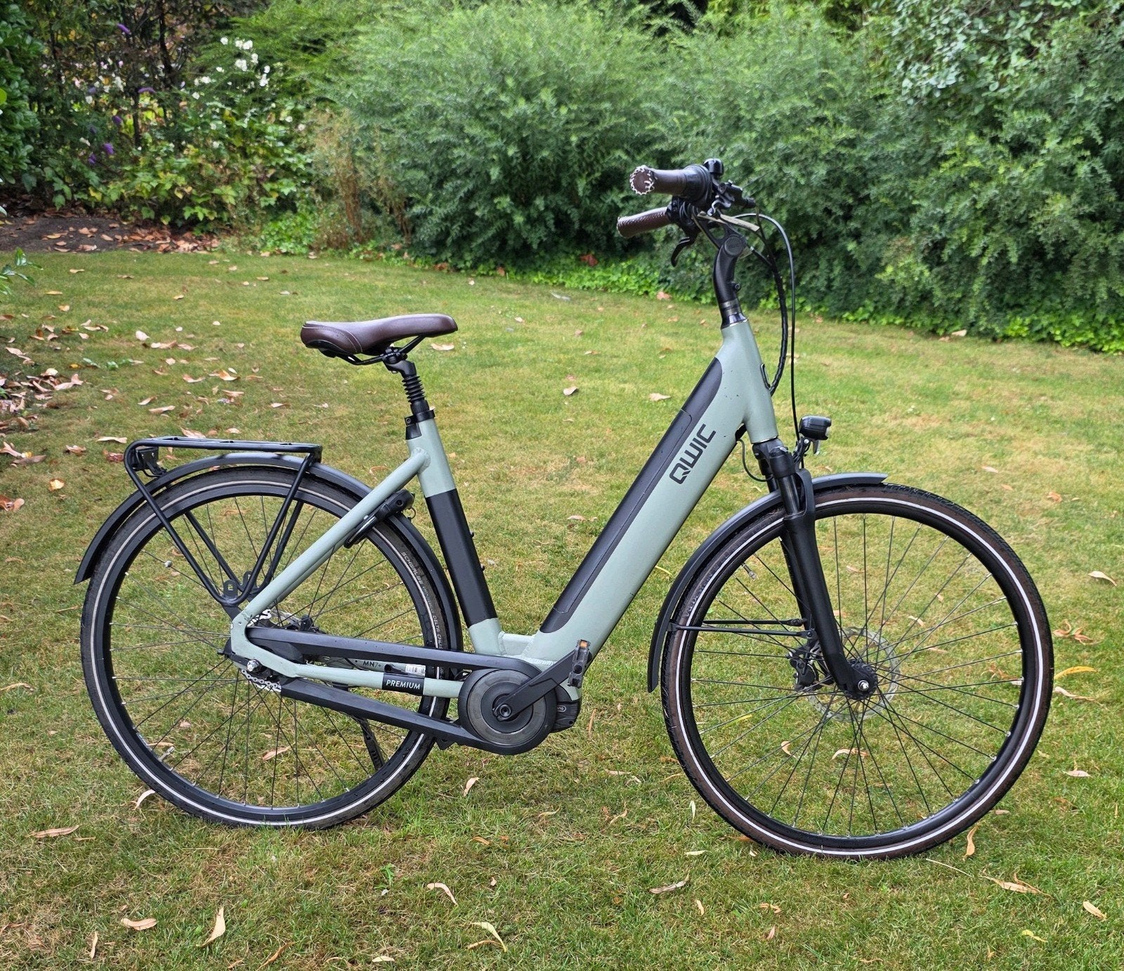 E-bike Qwic Premium MN7+ / 1435 km / 2023, Zo goed als nieuw, 51 tot 55 cm, 50 km per accu of meer, Ophalen