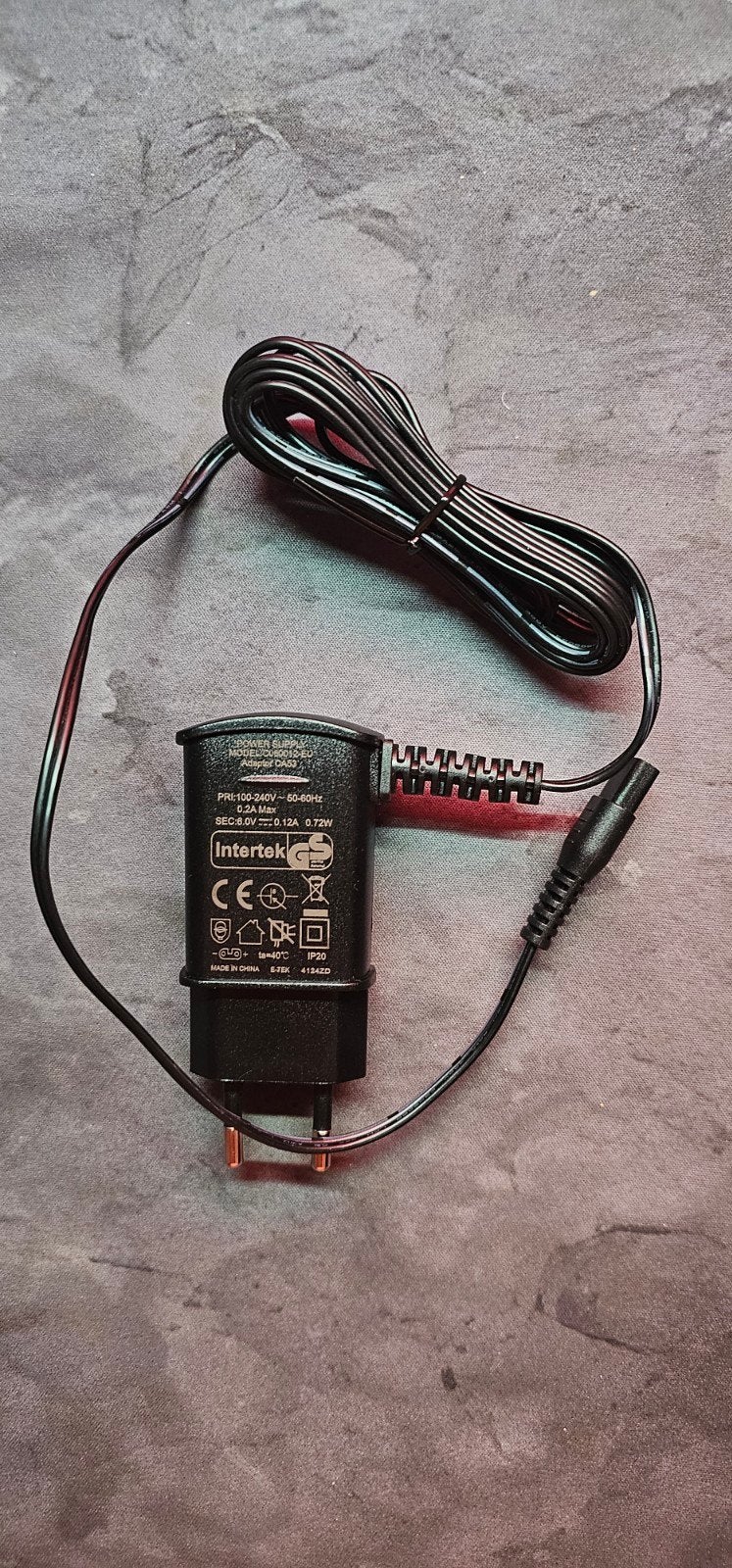 BaByliss Oplader voor scheerapparaat/trimmer - 8.6V 0.15A, Universeel, Gebruikt, Adapter, Ophalen of Verzenden