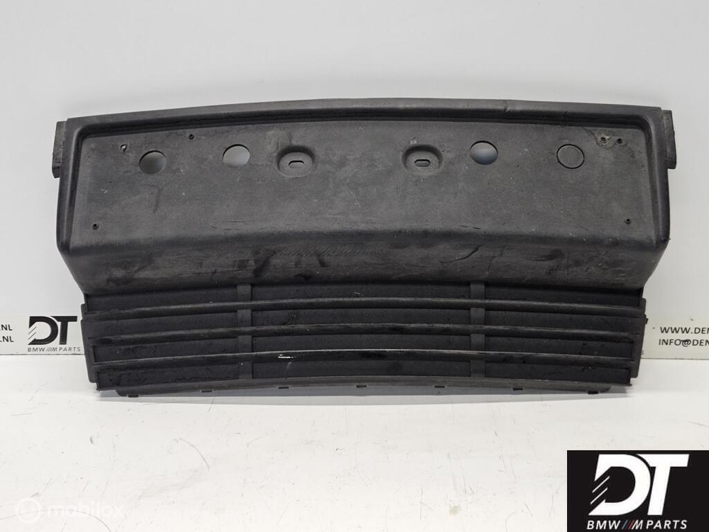 Kentekenplaathouder voor BMW 5-serie E34 51118148820, Auto-onderdelen, Carrosserie en Plaatwerk, Gebruikt, Ophalen of Verzenden