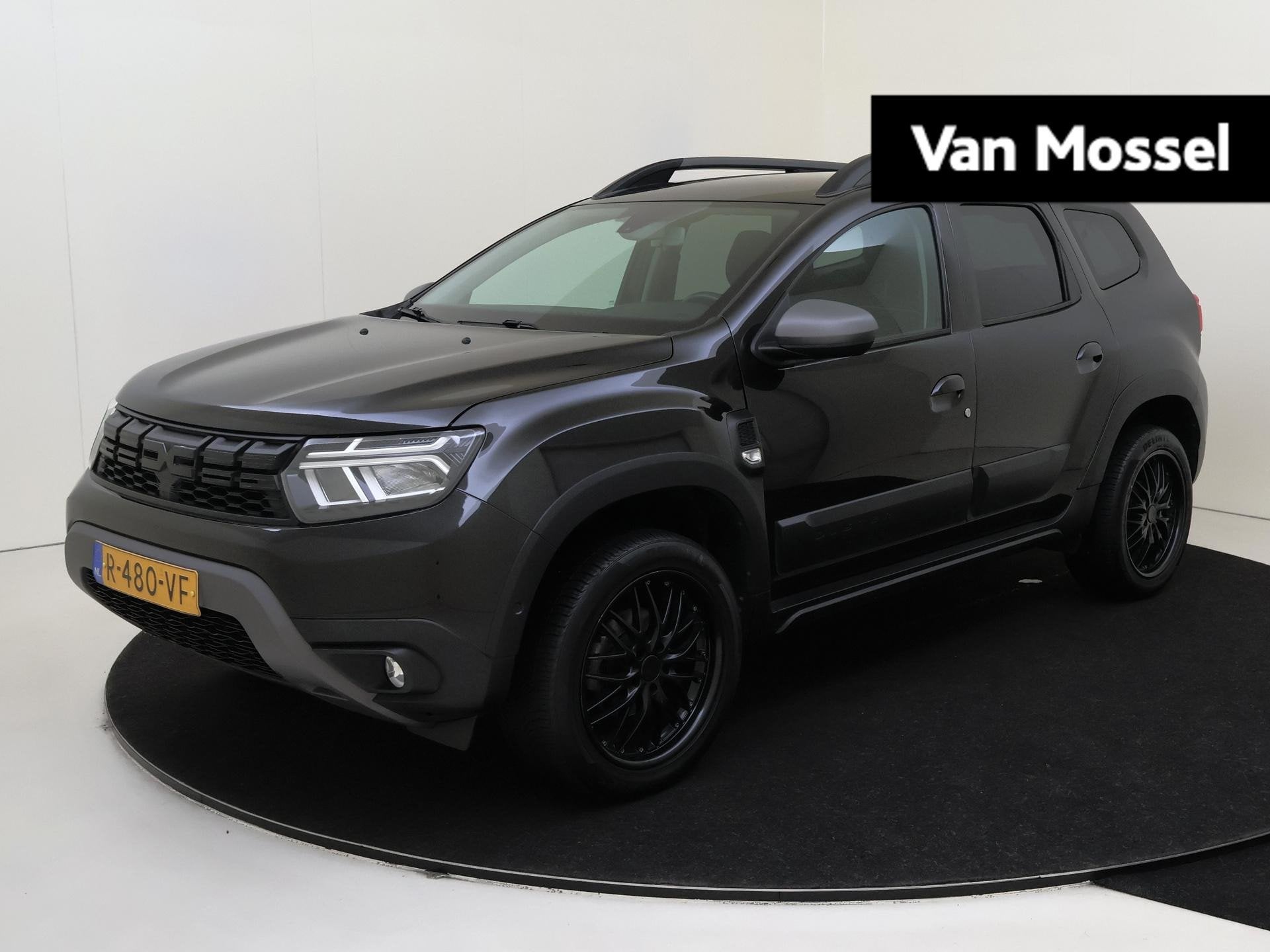 Dacia Duster 1.0 TCe 100 Bi-Fuel Journey Apple Carplay | Cru, Auto's, Voorwielaandrijving, Gebruikt, Euro 6, Zwart