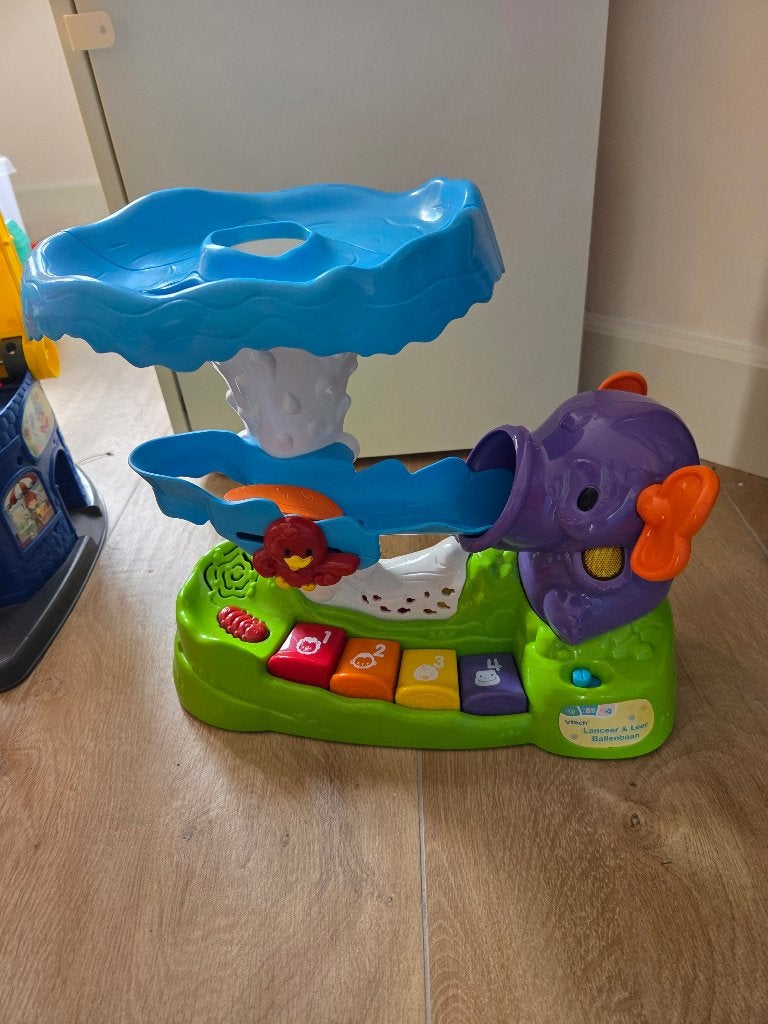Vtech lanceer en leer ballenbaan, Ophalen, Gebruikt, 6 maanden tot 2 jaar