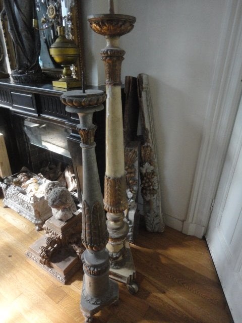 grote antieke BLADZILVEREN HOUTEN KERK KANDELAAR, ca. 118 cm, Ophalen