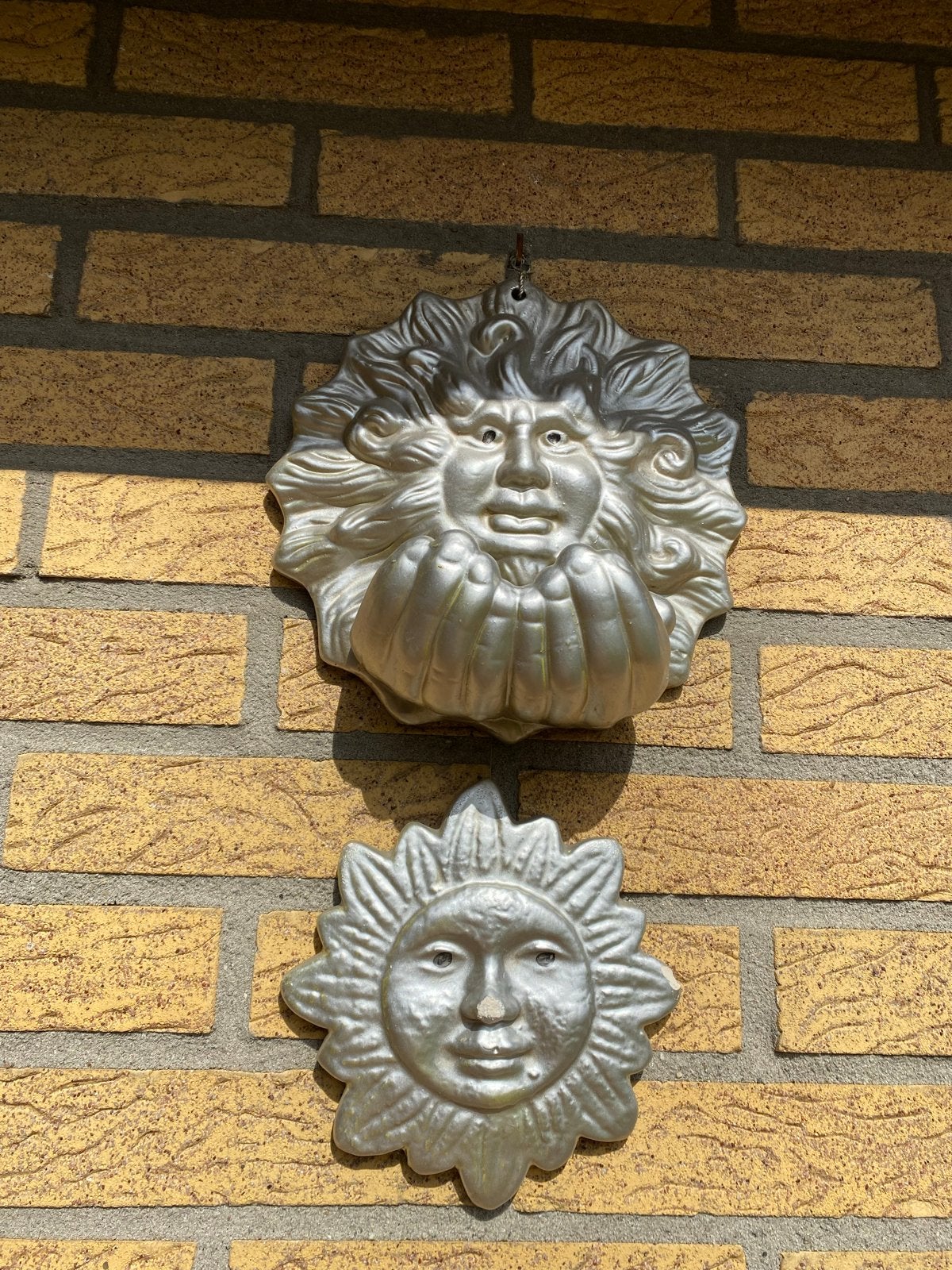 Set van 2 decoratieve wandornamenten: Zon en Wind, Ophalen of Verzenden, Gebruikt