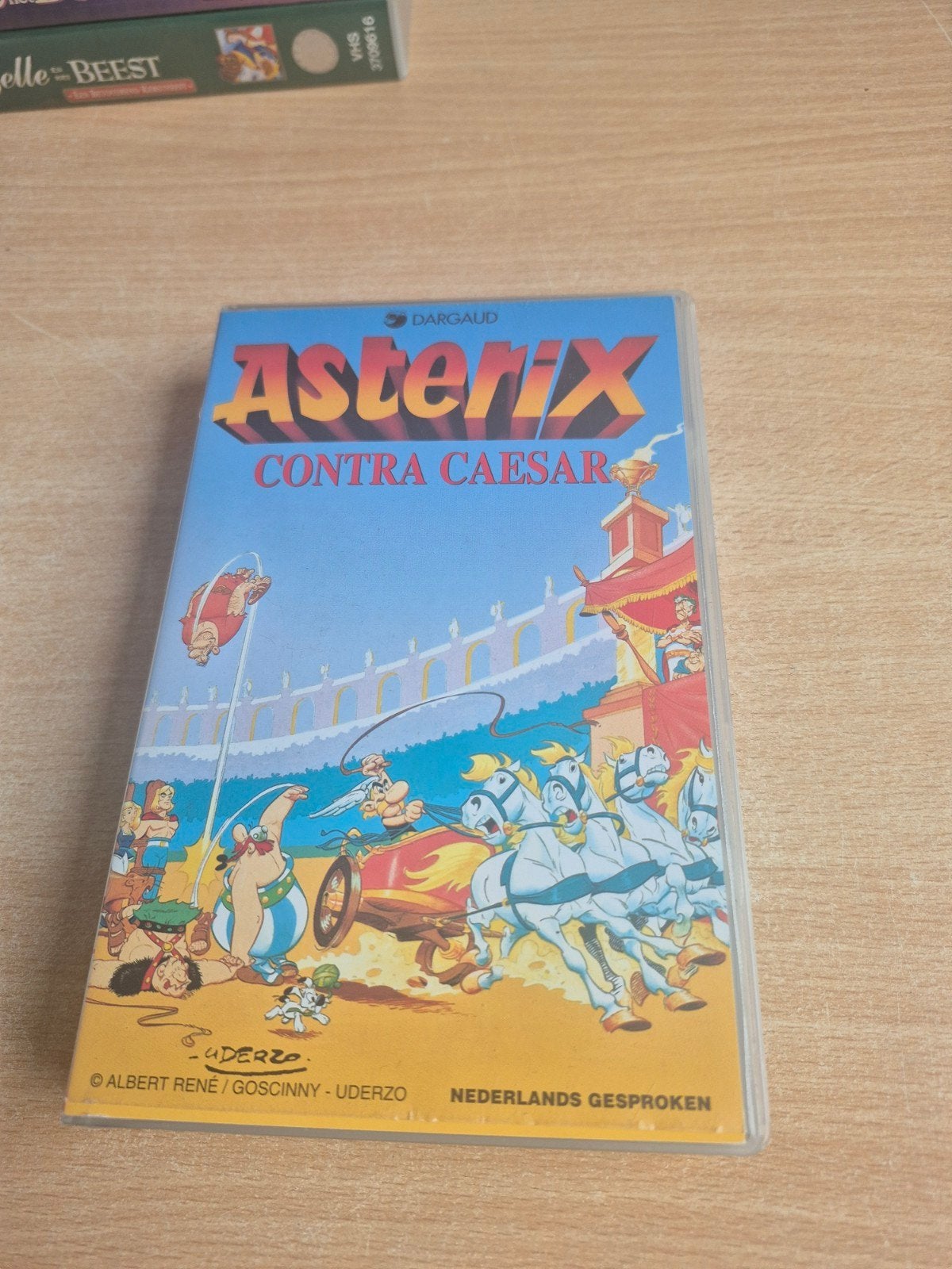 Asterix Contra Caesar VHS - Nederlands Gesproken, Europees, Gebruikt, Tekenfilm, Alle leeftijden