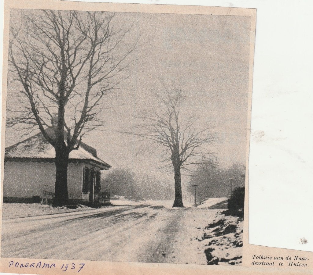 Huizen (NH) - oude knipsels., Ophalen of Verzenden, 1920 tot 1940, Noord-Holland