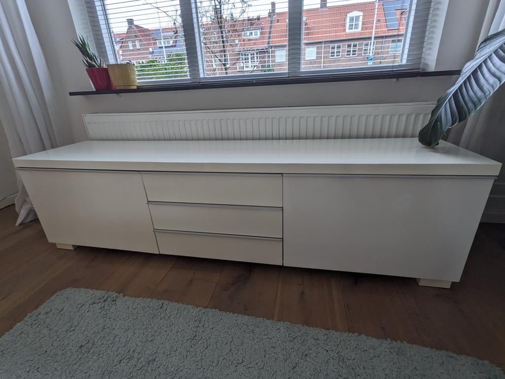 Ikea besta burs tv meubel, Huis en Inrichting, Kasten | Televisiemeubels, Ophalen, Gebruikt, 25 tot 50 cm, Minder dan 100 cm