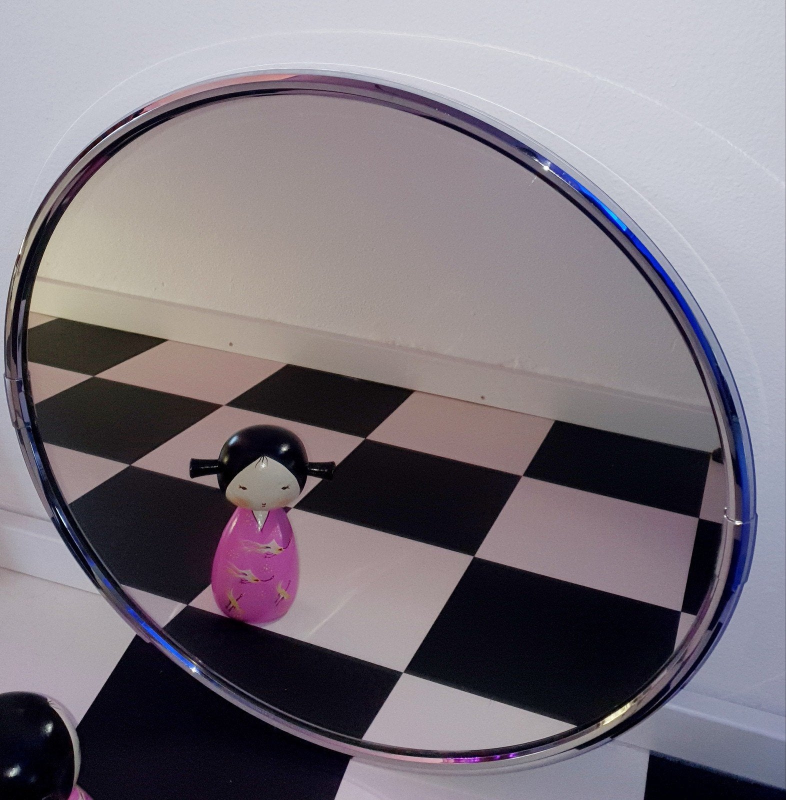 vintage wandspiegel retro design mirror bauhaus stijl, Huis en Inrichting, Woonaccessoires | Spiegels, Ophalen, Rond, Zo goed als nieuw