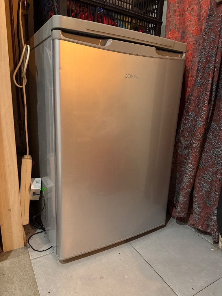 Mini koelkast, 75 tot 100 liter, Zo goed als nieuw, 45 tot 60 cm, Met vriesvak