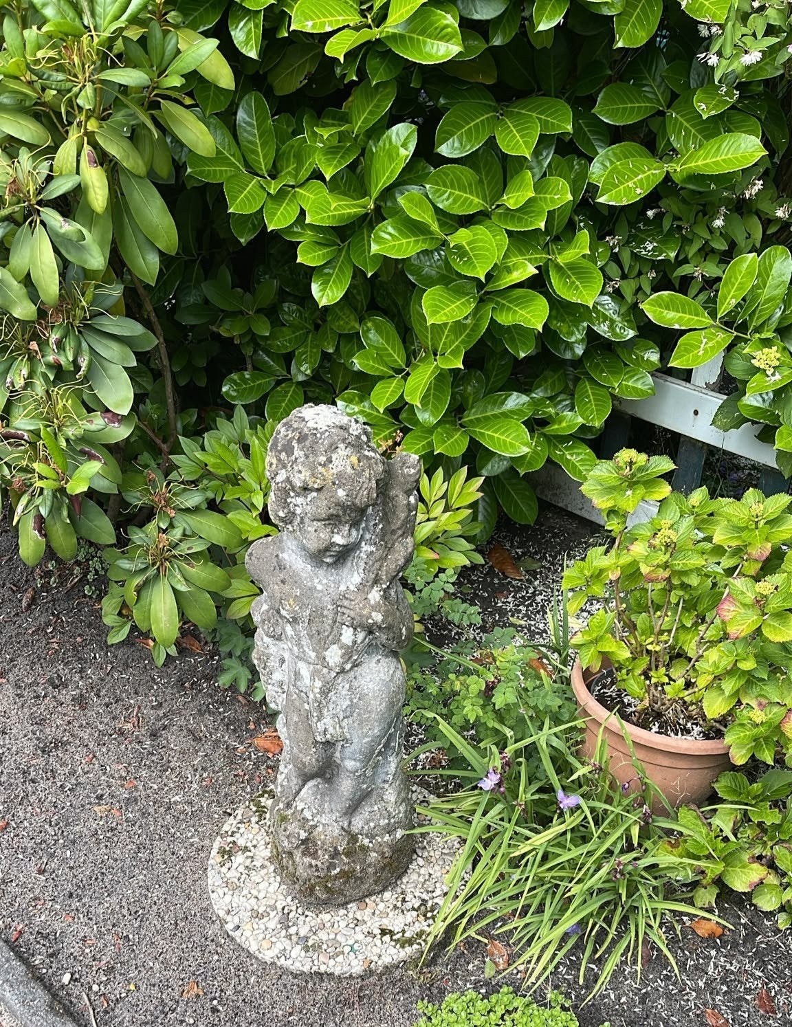 Tuinbeeld engel kind, Tuin en Terras, Tuinbeelden, Ophalen, Gebruikt, Steen, Engelenbeeld