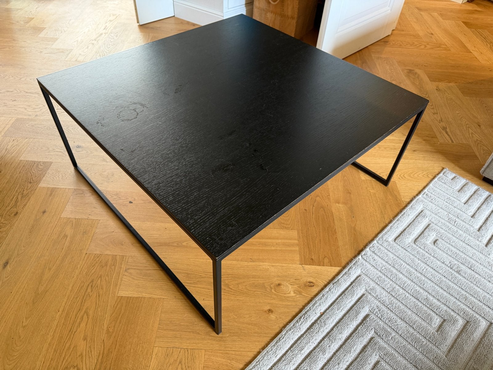 Zwarte vierkante salontafel 100x100 cm - Modern design, Huis en Inrichting, Gebruikt, 100 tot 150 cm, Vierkant, Ophalen of Verzenden