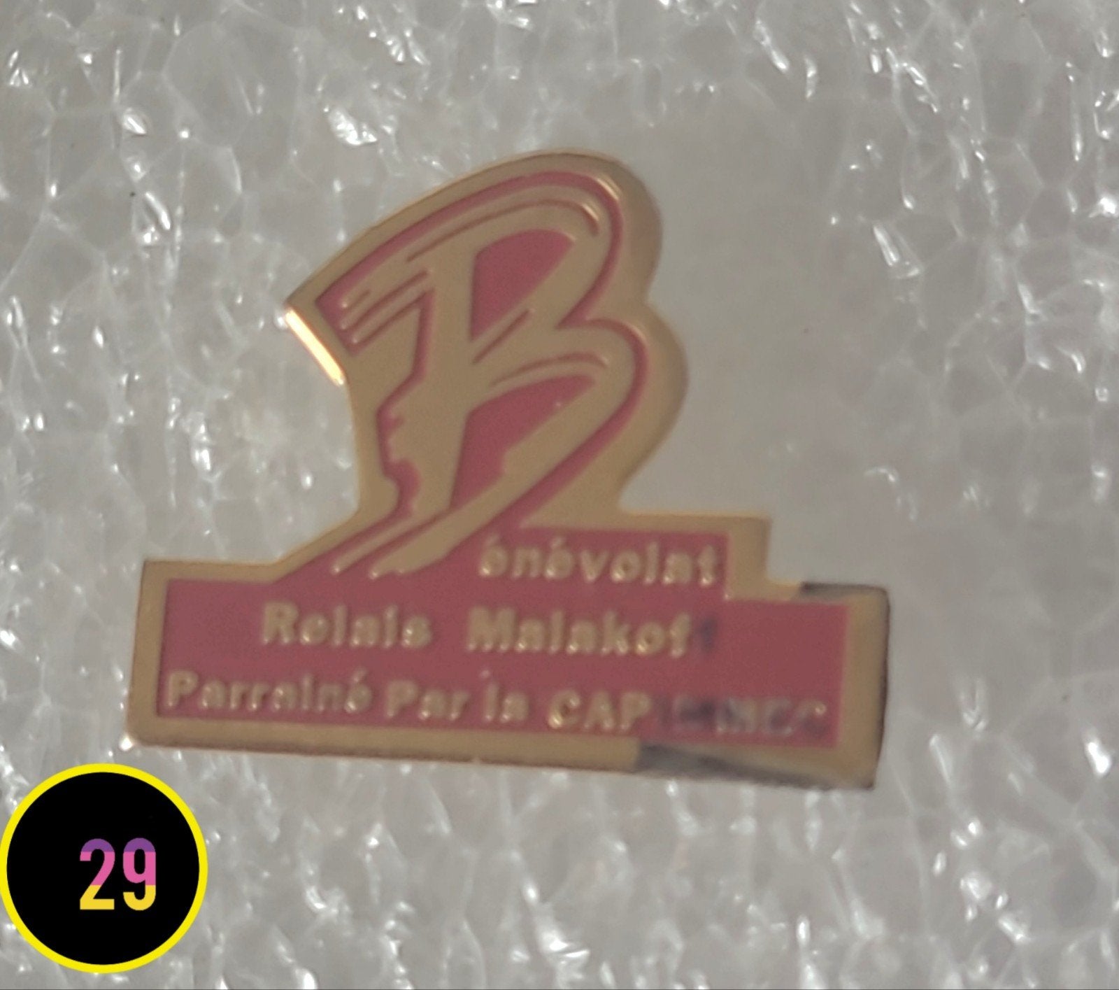 Vintage Pin 'Bénévolat Relais Malakoff', Verzenden
