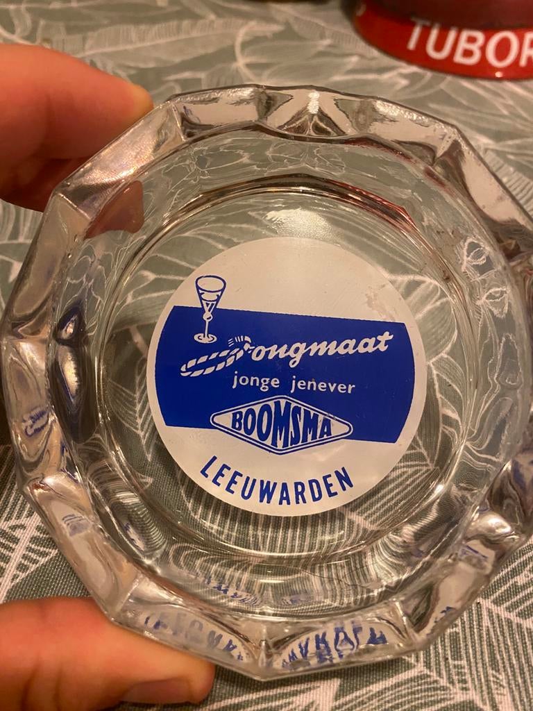 Boomsma jongmaat Jonge Jenever reclame asbak Leeuwarden, Ophalen of Verzenden, Zo goed als nieuw, Asbak