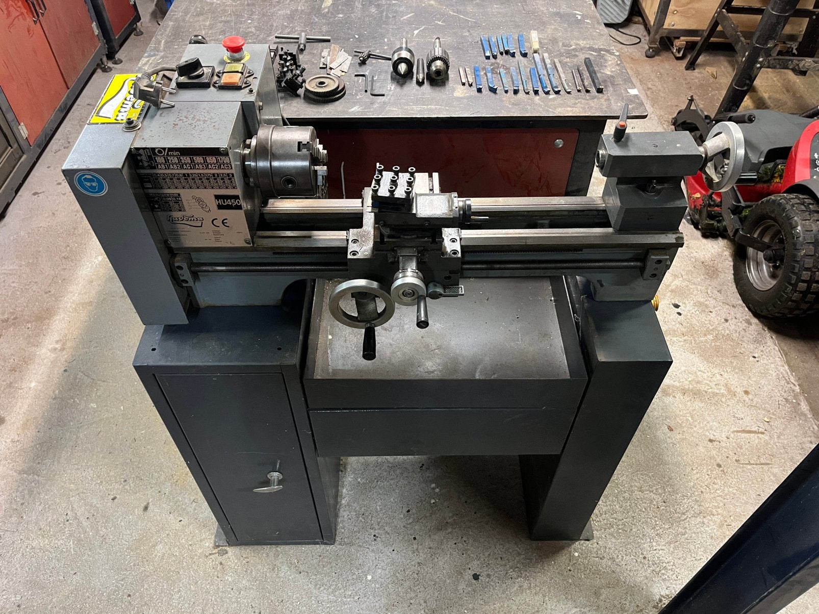 Metaal draaibank 230v met onderstel, Ophalen, Zo goed als nieuw, Metaaldraaibank, Minder dan 500 mm