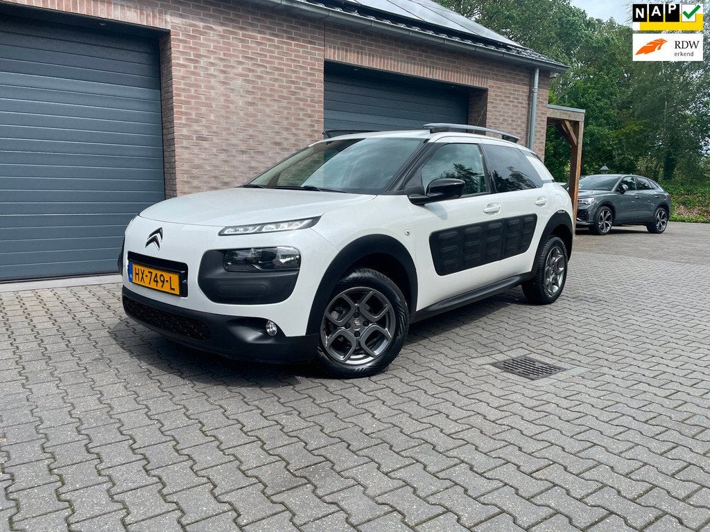 Citroen C4 Cactus 1.2 PureTech Shine CAMERA NAVI ECC 2016, Auto's, Voorwielaandrijving, Gebruikt, 1199 cc, Wit