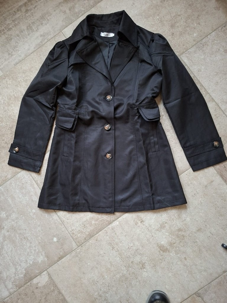 damesjas, zwarte zomerjas, tussenjas. geplooide mouwen., Maat 38/40 (M), Fashion, Zwart, Nieuw