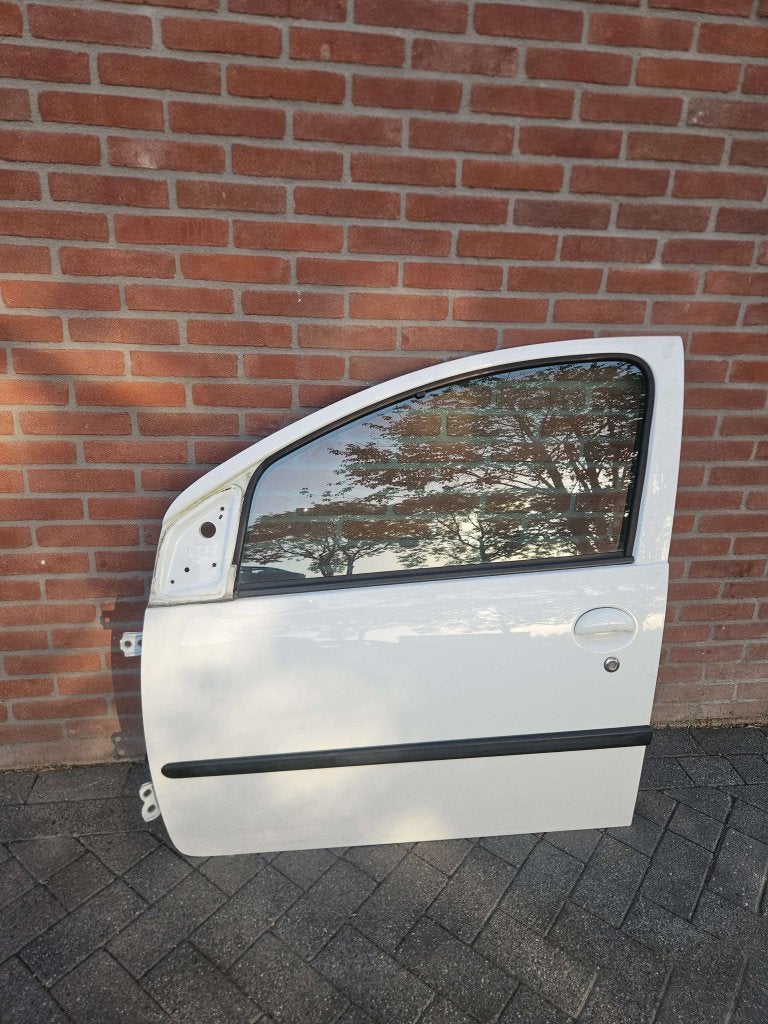 LINKER VOORDEUR PEUGEOT 107 / CITROEN C1  / TOYOTA AYGO WIT, Niet ingevuld, Gebruikt, Citroën, Niet ingevuld