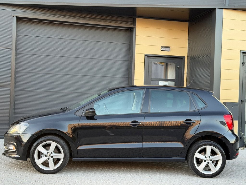 Volkswagen Polo 1.2 TSI Highline - GTI Uitv. - Navi - Airco, Stof, Euro 6, 4 cilinders, Zwart
