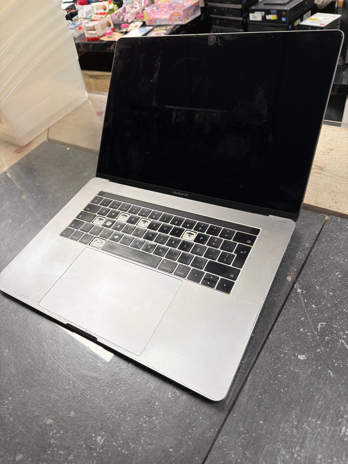 MacBook Pro A1707 - Touchbar, werking onbekend, Computers en Software, MacBook Pro, 8 GB, Ophalen of Verzenden, Niet werkend