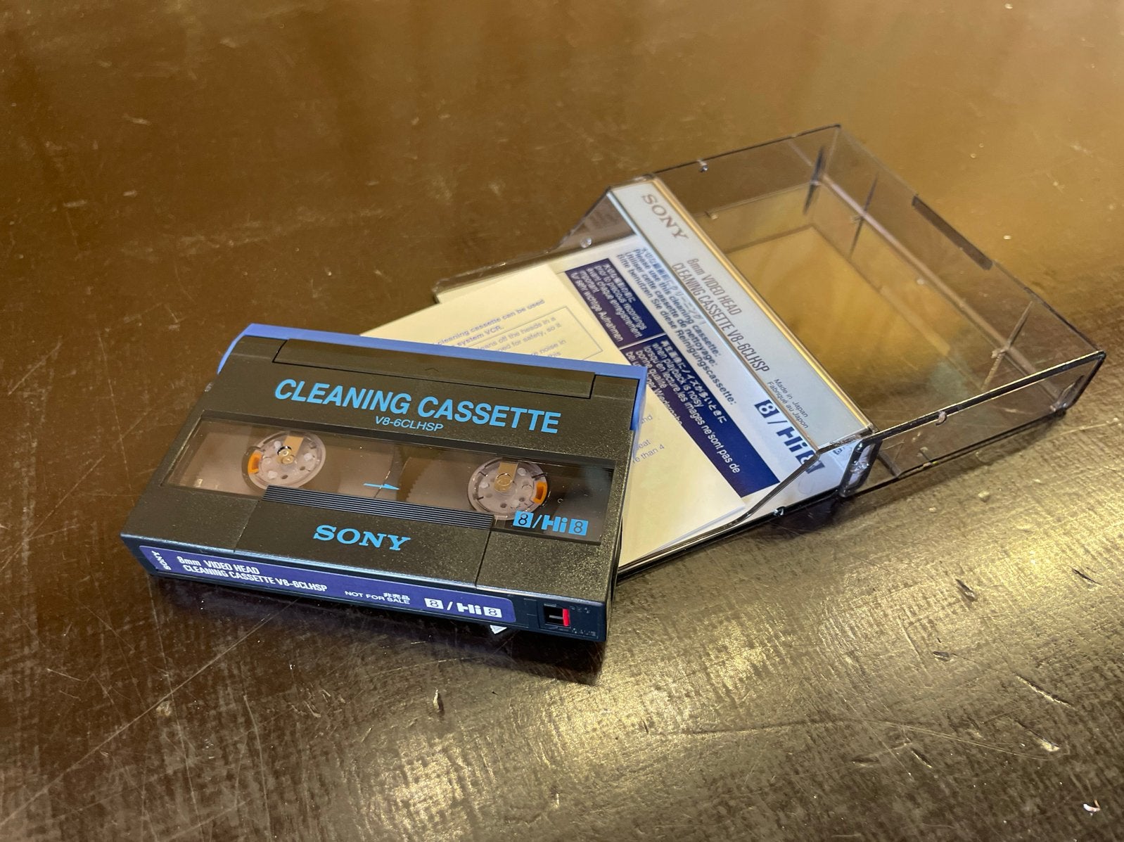 Sony 8mm Video Head Cleaning Cassette V8-6CLHSP, Ophalen of Verzenden, Zo goed als nieuw, Videoband