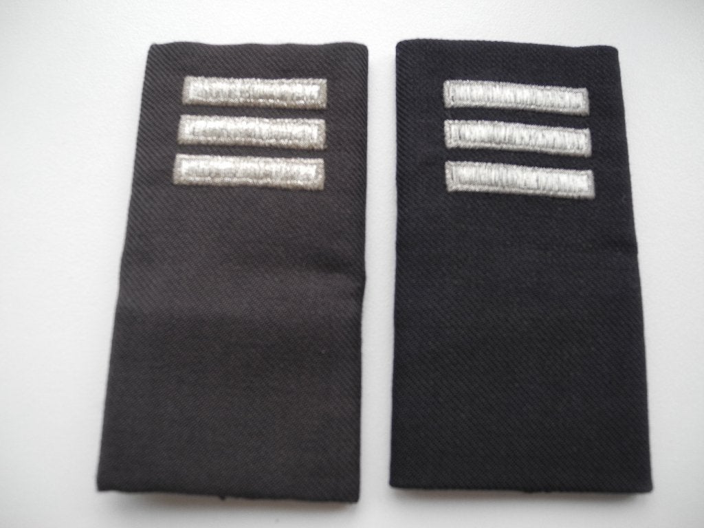2 epauletten, rangemblemen, schuifpassanten douane. Nieuw., Verzamelen, Militaria | Algemeen, Ophalen of Verzenden, Overige soorten
