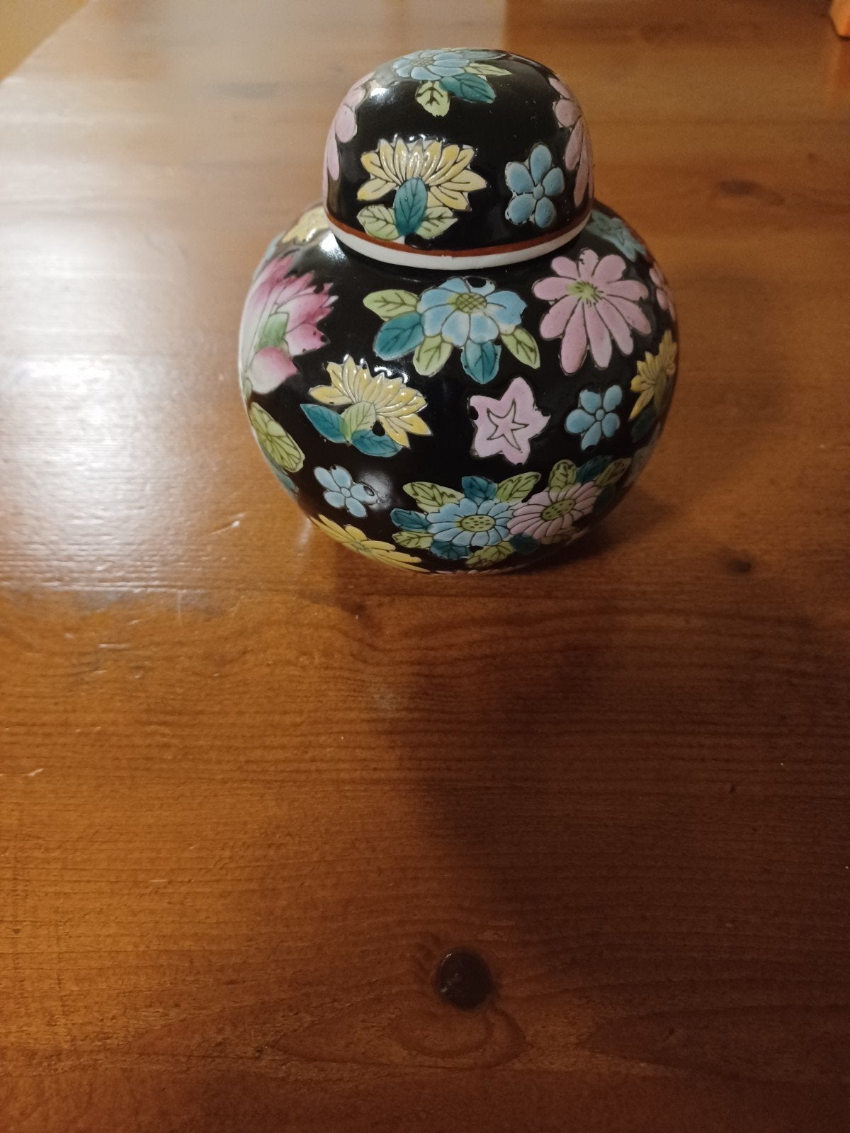 Chinese gemberpot (famille noir) met bloemmotief, Ophalen of Verzenden