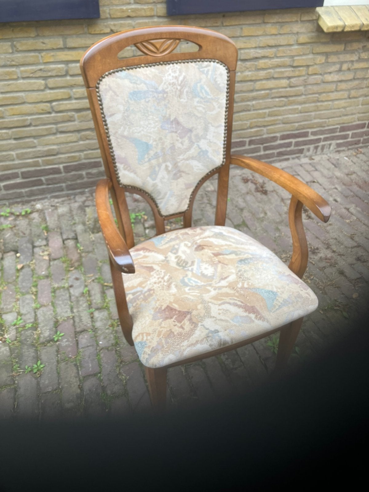 Gratis afhalen 2 eetkamerstoelen, Ophalen, Gebruikt, Twee, Overige kleuren