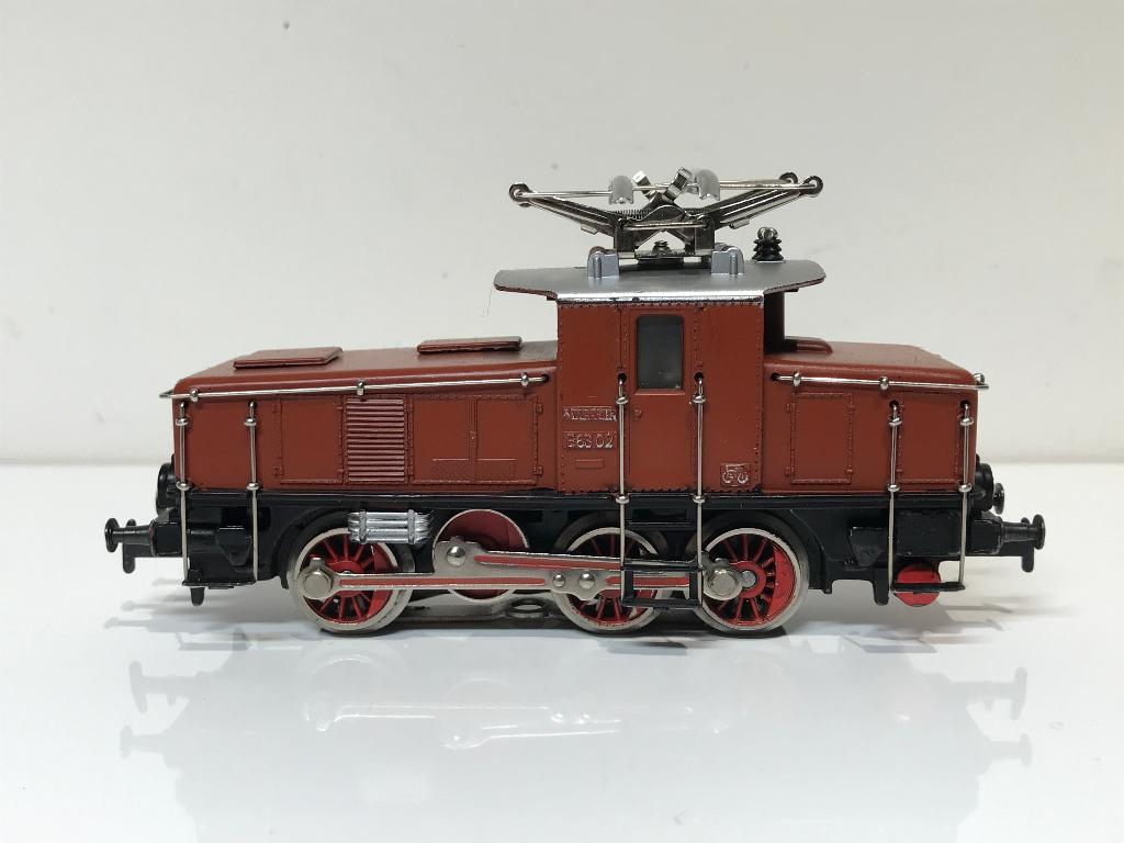 Marklin 3002 CEB 800 Elektrische locomotief BR E63 02 bruin, Hobby en Vrije tijd, Modeltreinen | H0, Wisselstroom, Gebruikt, Locomotief