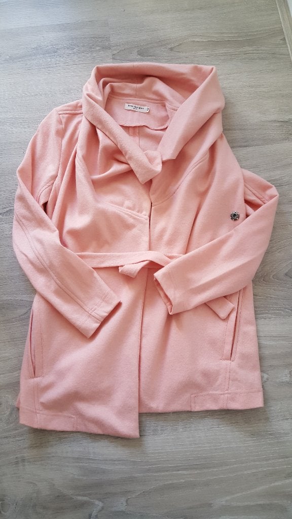 Nieuwe roze jas van el vita maat m, Kleding | Dames, Ophalen of Verzenden, Nieuw, Maat 38/40 (M), Roze