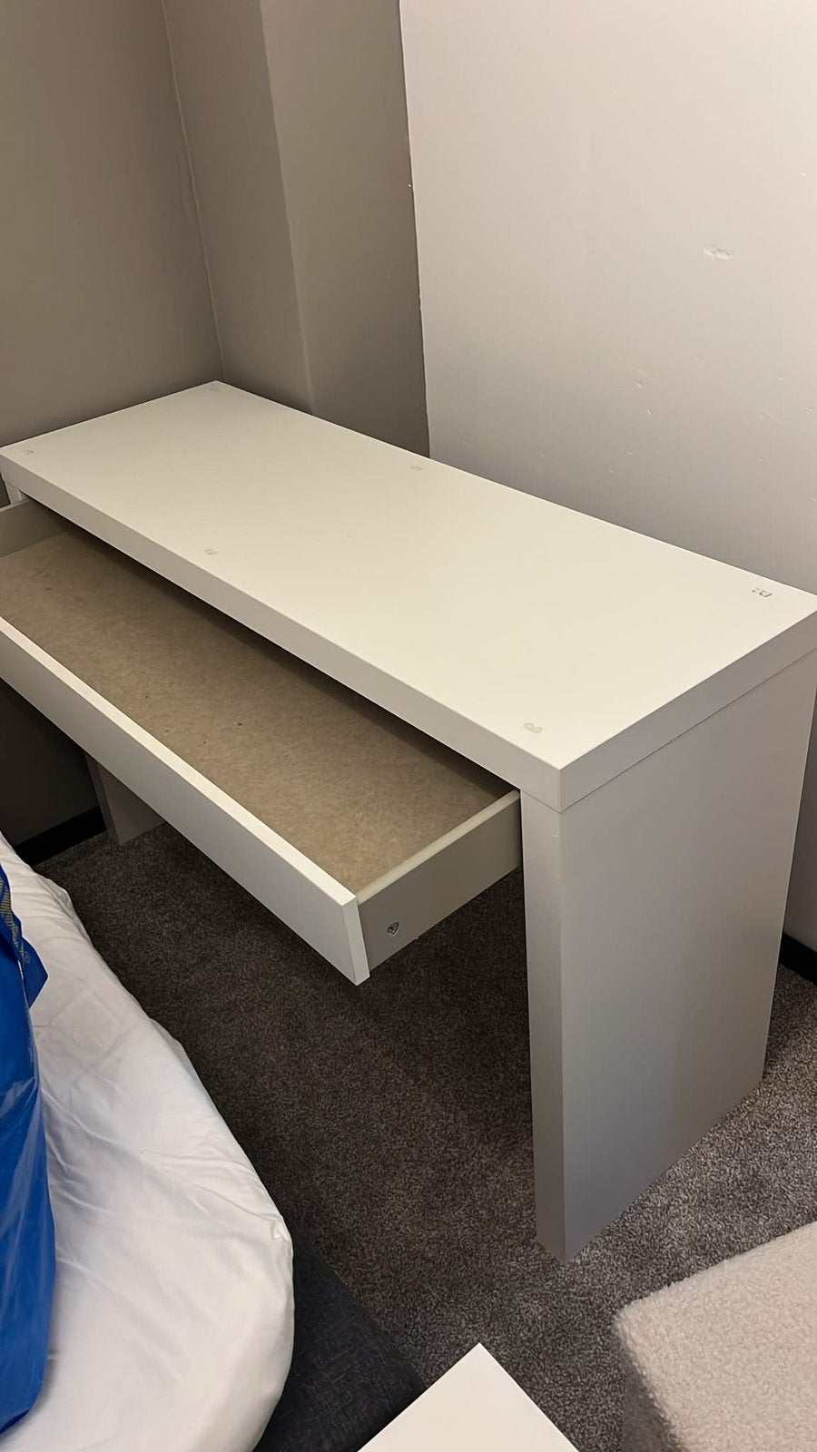 Wit bureau, Huis en Inrichting, Kasten | Roldeurkasten en Archiefkasten, Ophalen, 50 tot 100 cm, Zo goed als nieuw, Minder dan 100 cm