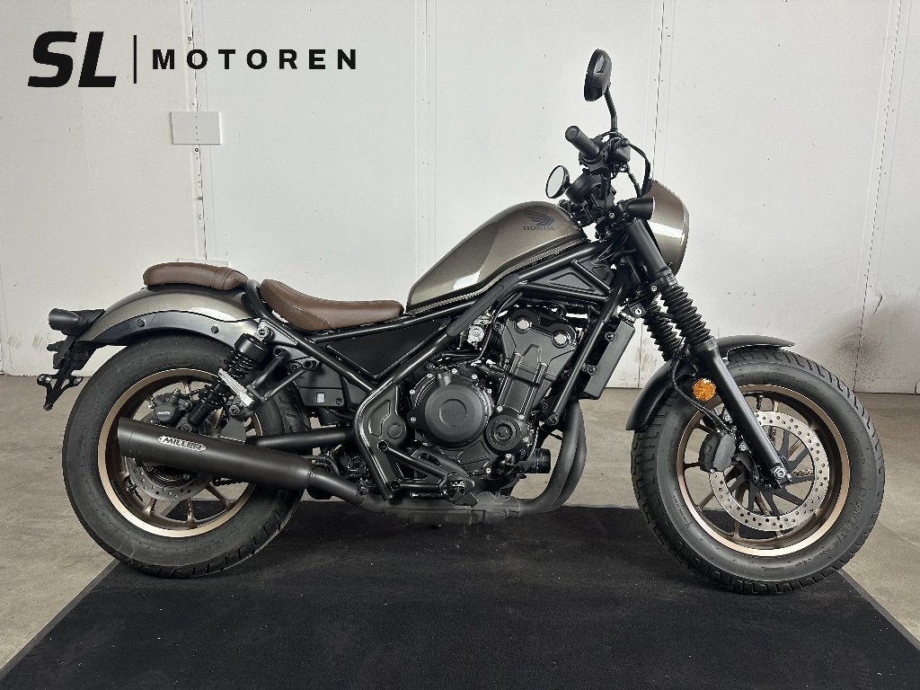 Honda Rebel 500 Special Edition - Miller uitlaat - Uniek!, Occasion, Chopper, Bedrijf, Minimaal motorrijbewijs A2