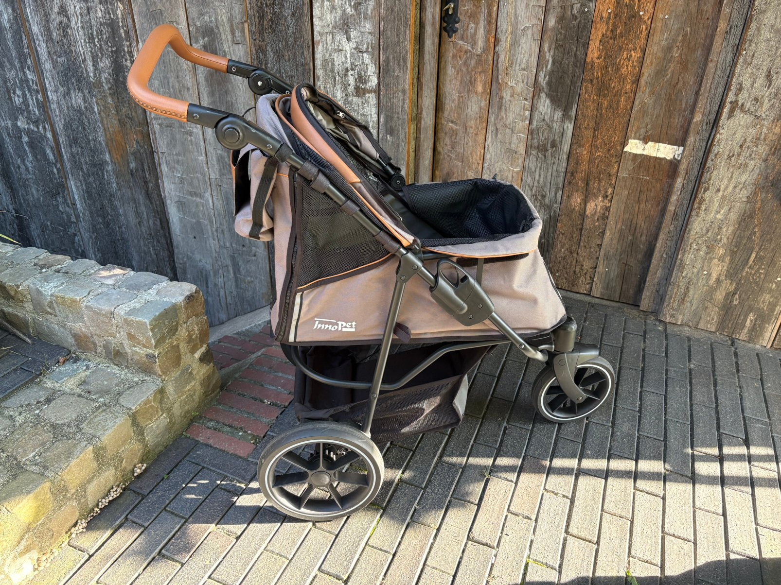Hondenbuggy innopet premium cozy zgan echte kwaliteit, Ophalen of Verzenden, Zo goed als nieuw, Hondenbuggy