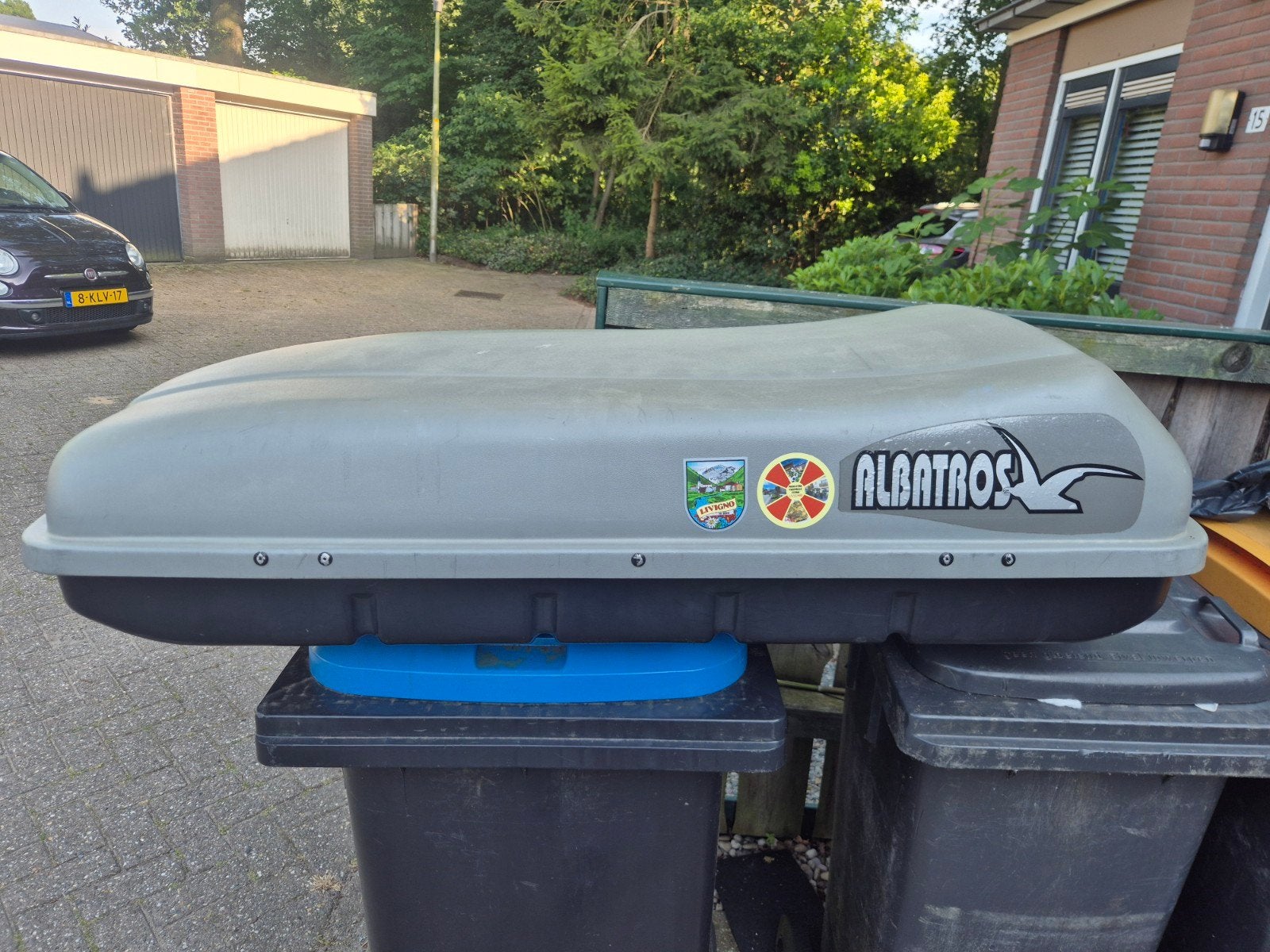 Albatros dakkoffer, Ophalen