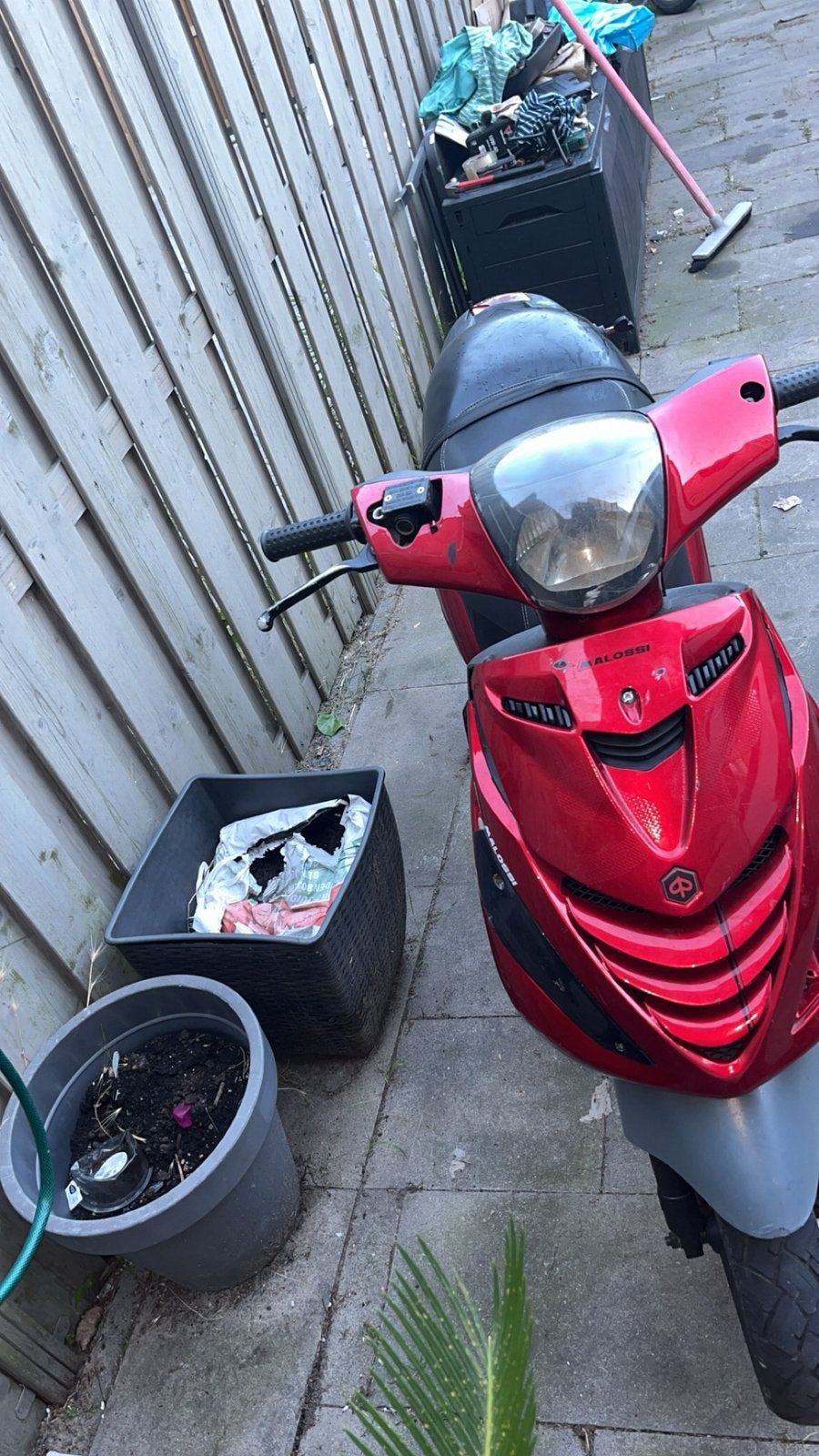 Zip 70 tekoop 2 takt, Fietsen en Brommers, Scooters | Piaggio, Ophalen, Zo goed als nieuw, Benzine, Zip