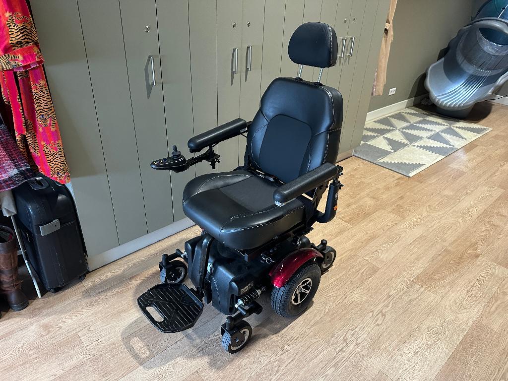 Rascal P327xl elektrische rolstoel., Diversen, Ophalen, Zo goed als nieuw, Elektrische rolstoel
