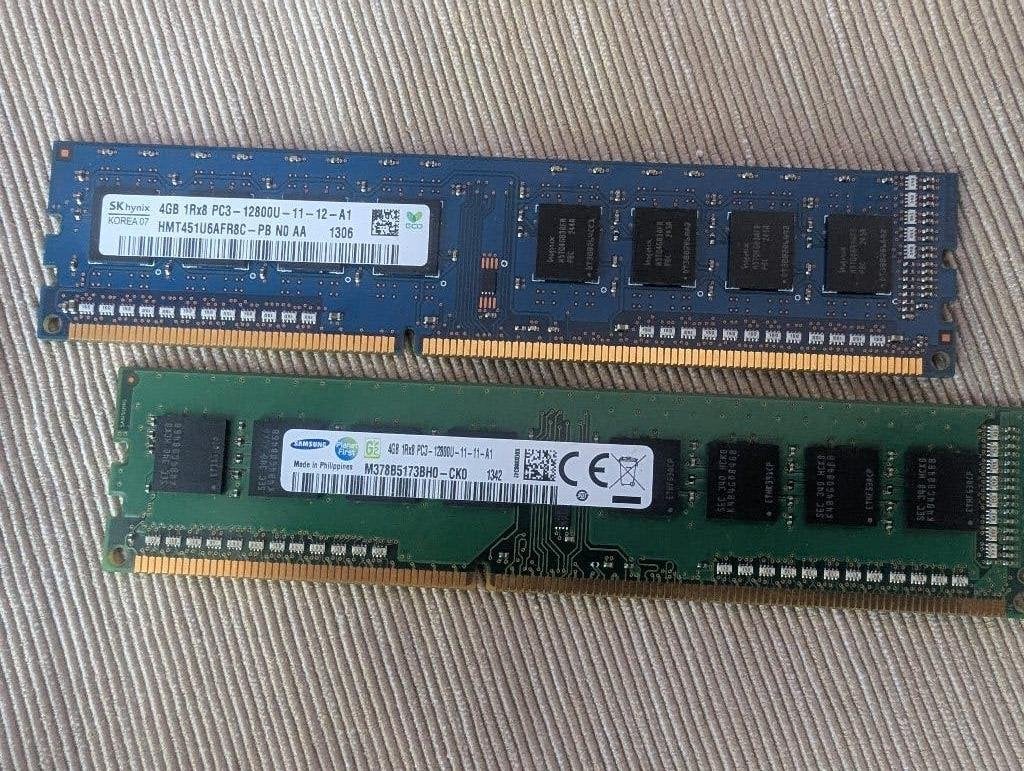4GB DDR3 desktop DIMM, Computers en Software, RAM geheugen, Gebruikt, DDR3, Ophalen of Verzenden, Desktop