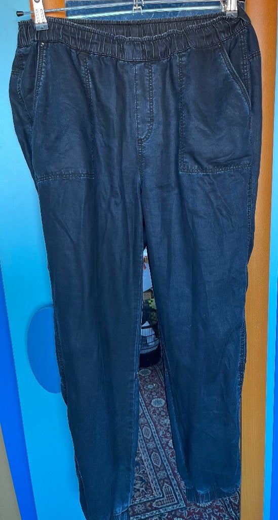 mooie donkerblauwe lycocell zomerjeans Expresso 44 zgan, Maat 42/44 (L), Zo goed als nieuw, Lang, Verzenden