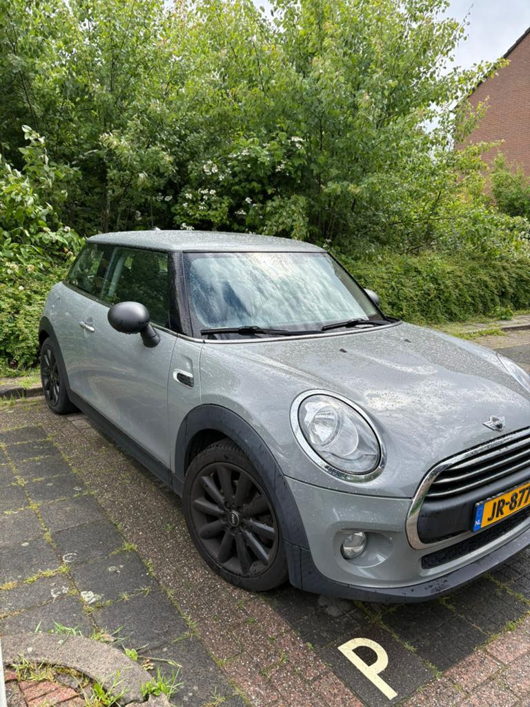 Mini 1.2 ONE 2016 Grijs, Auto's, Mini, 21 km/l, 4 stoelen, 1198 cc, 49 €/maand