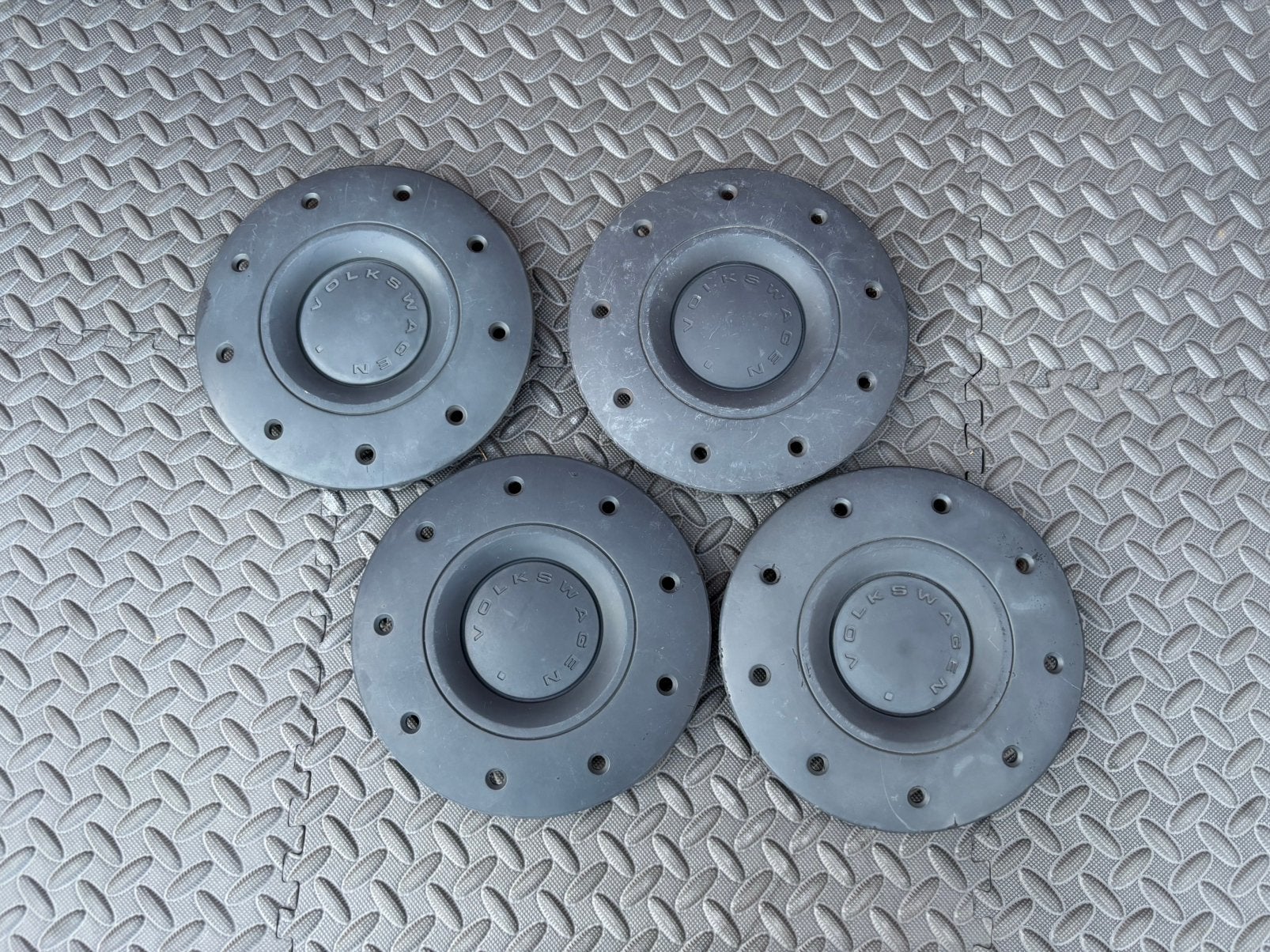 Set originele Volkswagen Caddy naafdoppen, Ophalen of Verzenden, Gebruikt