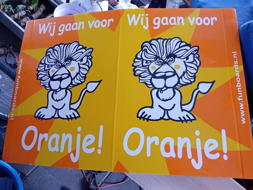 Te koop: raambord/makelaardsbord: Wij houden van Oranje, Ophalen, Nieuw, Oranje of Koningsdag