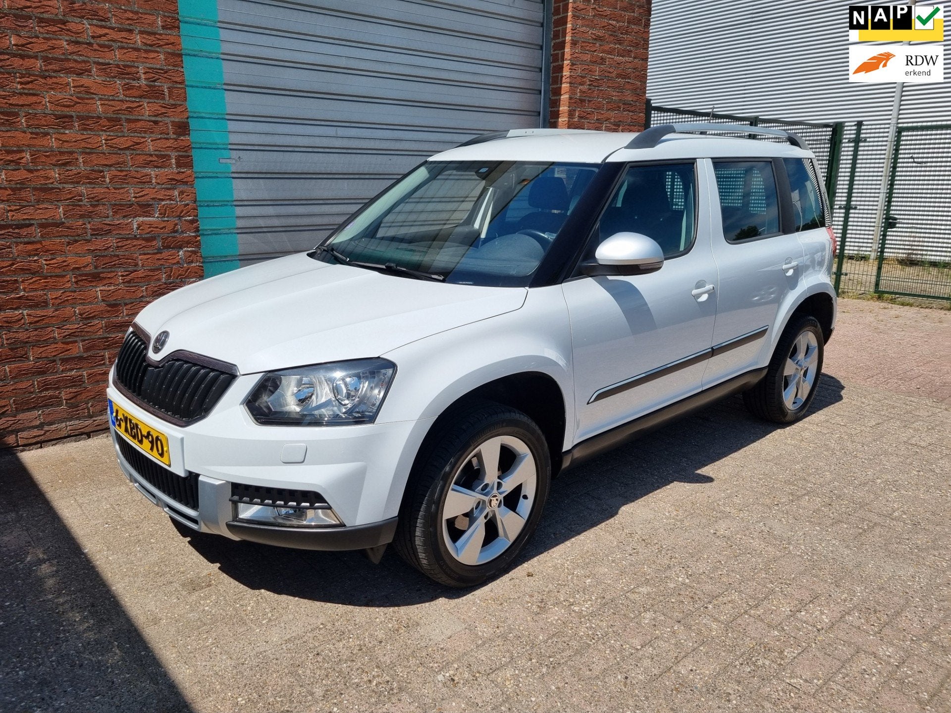 Skoda Yeti Outdoor 1.4 TSI Greentech Elegance Navi! Bj:2014, Auto's, Voorwielaandrijving, Gebruikt, 1290 kg, Origineel Nederlands
