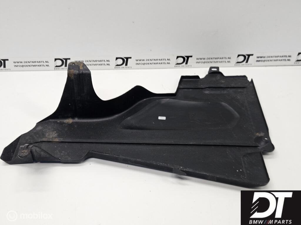 Bodemplaat linksachter BMW 3-serie E46 51718218119, Gebruikt, Ophalen of Verzenden