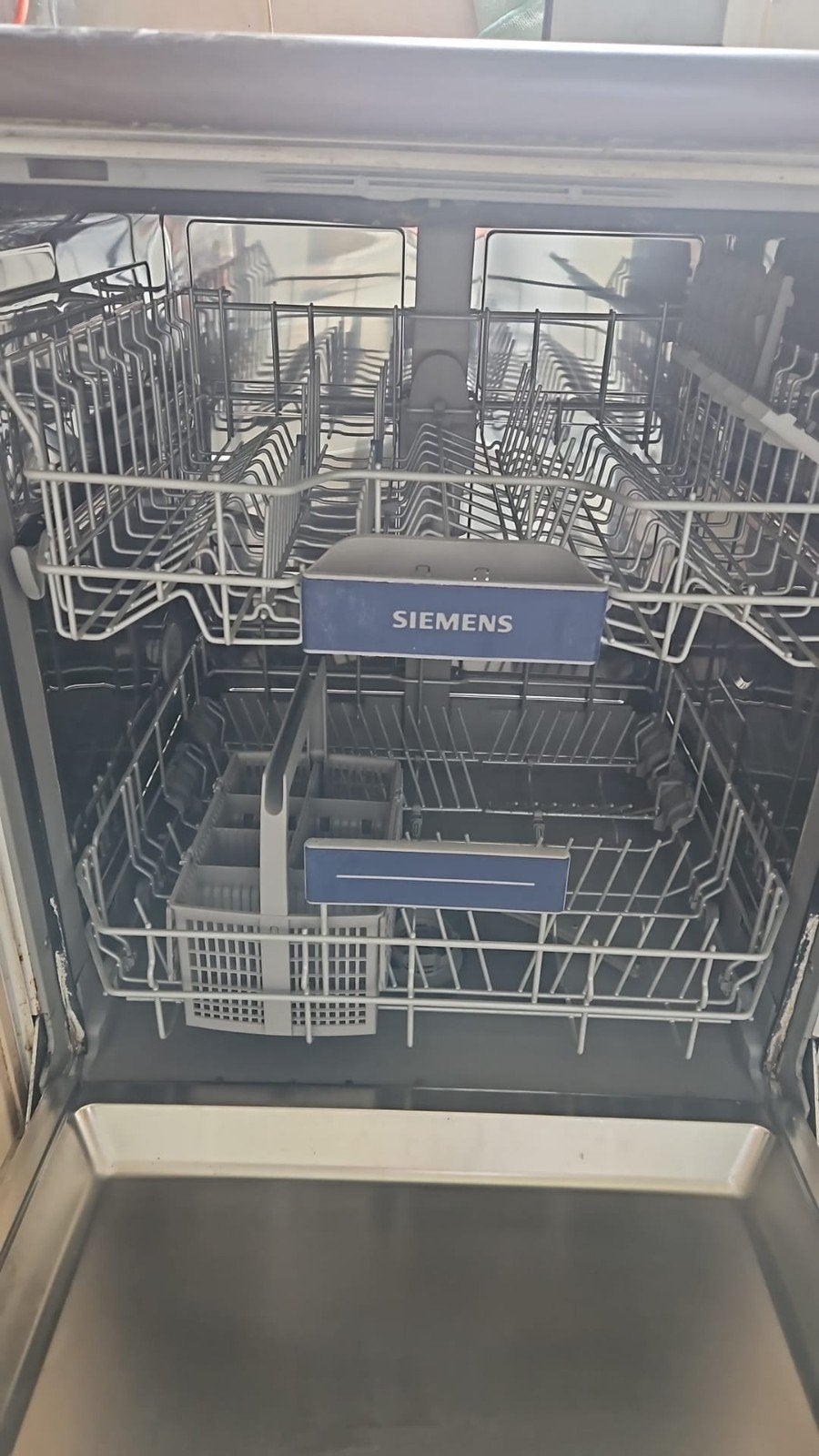 Siemens vaatwasser - Inbouw, Witgoed en Apparatuur, Vaatwasmachines, Ophalen of Verzenden, Zo goed als nieuw, Inbouw, Minder dan 85 cm