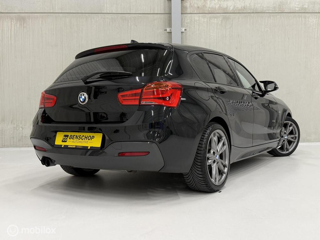 BMW 1-serie 125i M Sport uitlaat Navi Cruise Alcantara Stoel, Auto's, 1345 kg, Achterwielaandrijving, 4 cilinders, Alcantara
