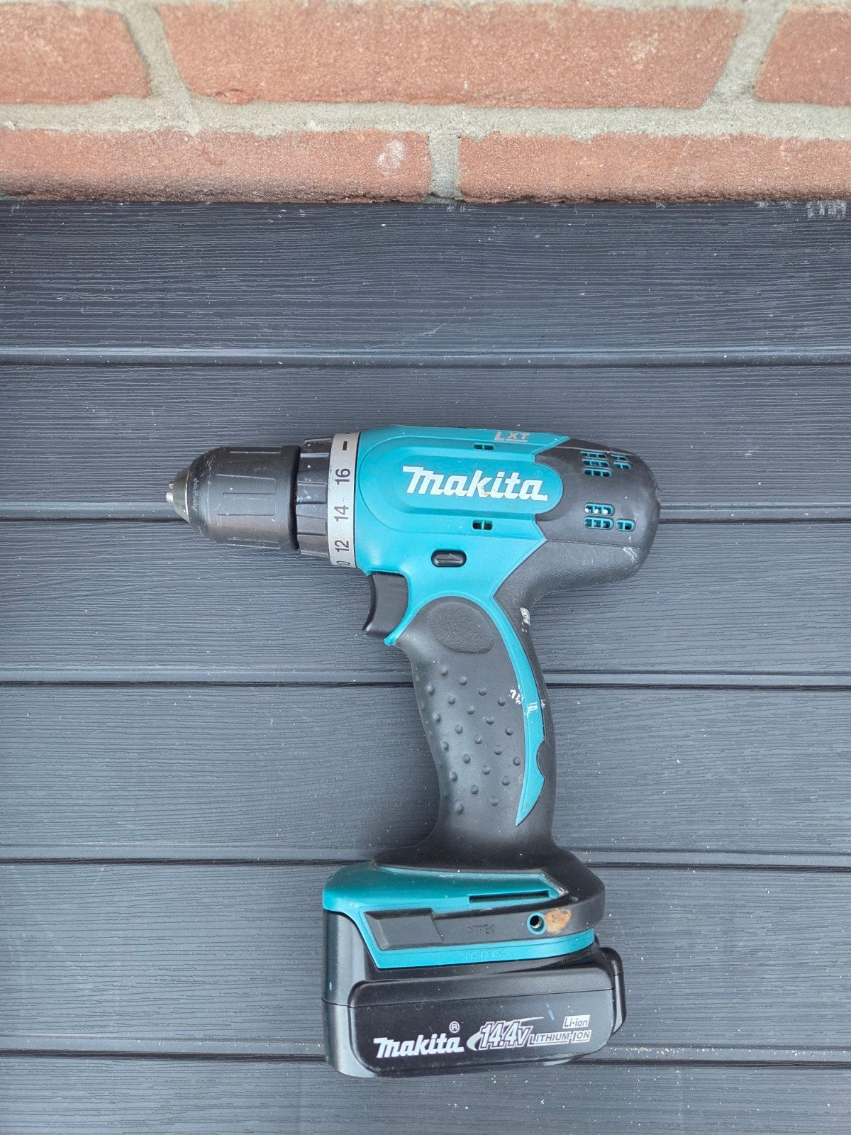 makita accutol 14.4volt. BDF343, Doe-het-zelf en Verbouw, Gereedschap | Boormachines, Ophalen of Verzenden, Boor- en Schroefmachine