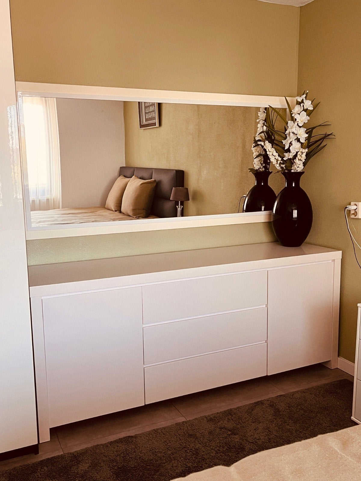 Wit dressoir met spiegel - 190 cm breed, Ophalen, 150 tot 200 cm, Zo goed als nieuw, Overige houtsoorten