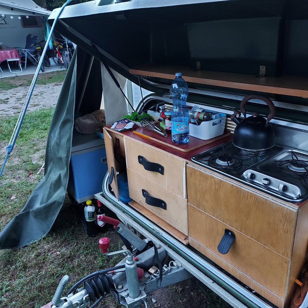 Te huur:  Vouwwagen Holtkamper Astro XL, Caravans en Kamperen, Vouwwagens, Ophalen, Overige kleuren, Aanwezig, Holtkamper
