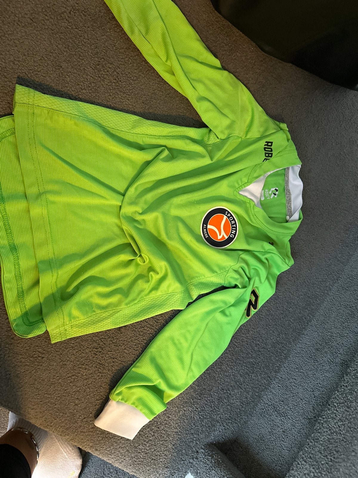 Keepershirt Sporting Almere maat 140, Kinderen en Baby's, Ophalen of Verzenden, Gebruikt, Jongen of Meisje, Sport- of Zwemkleding