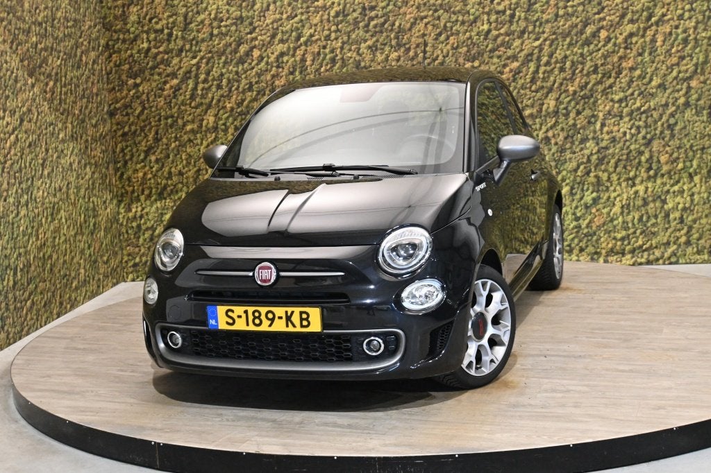 Fiat 500 1.0 Hybrid Sport | Carplay | Cruise | PDC, Voorwielaandrijving, Euro 6, 4 stoelen, Zwart