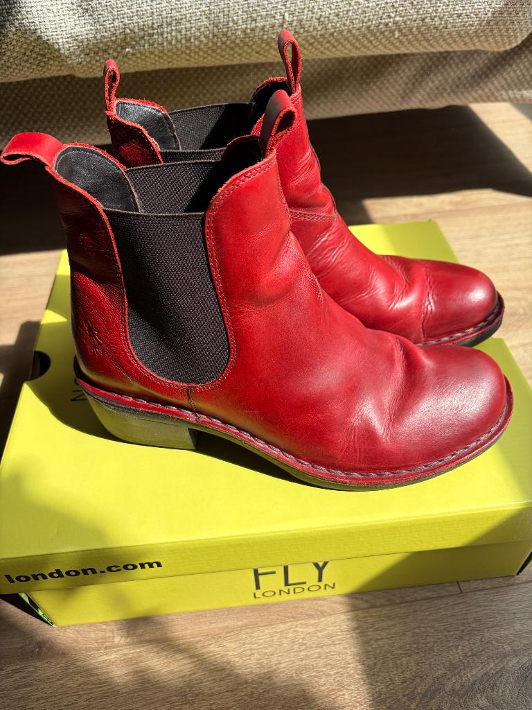 Fly Londen schoenen laarsjes rood 38 zgan 1x gedragen, Kleding | Dames, Schoenen, Lage of Enkellaarzen, Ophalen of Verzenden, Zo goed als nieuw